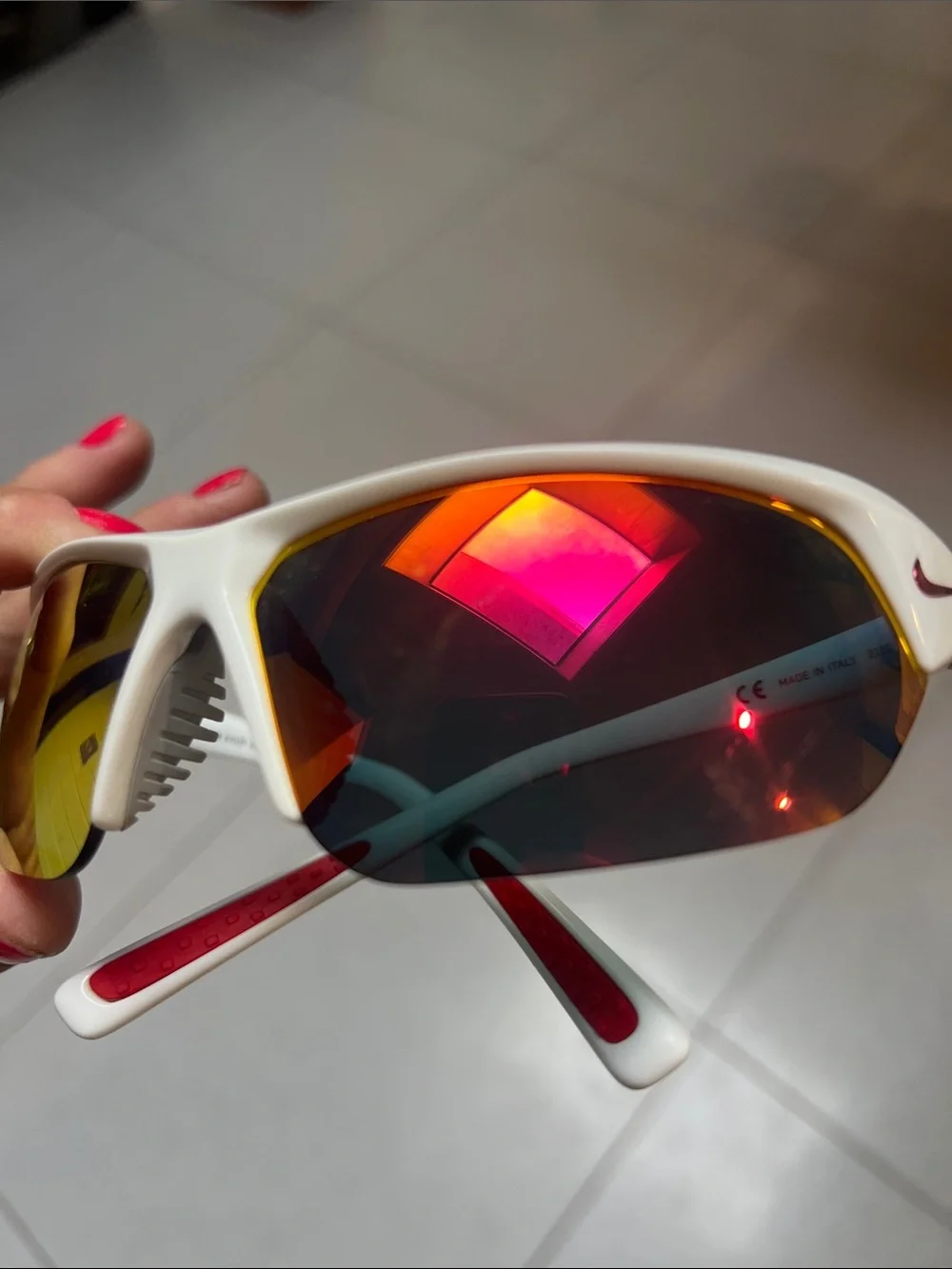 Nike Sun Skylonace